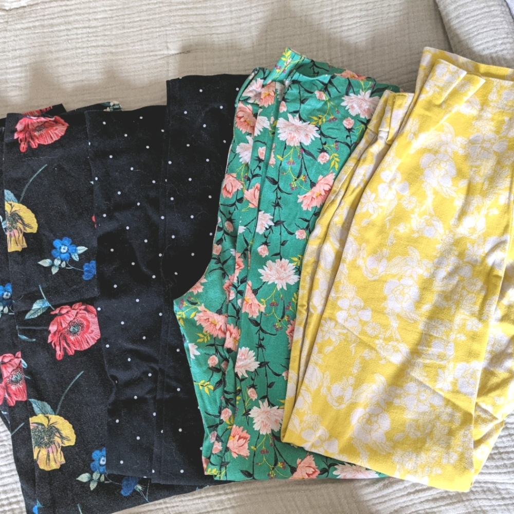 Old Navy Pixie Pant